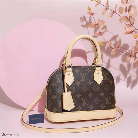 louis vuitton alma bb review|louis vuitton alma bb vintage.